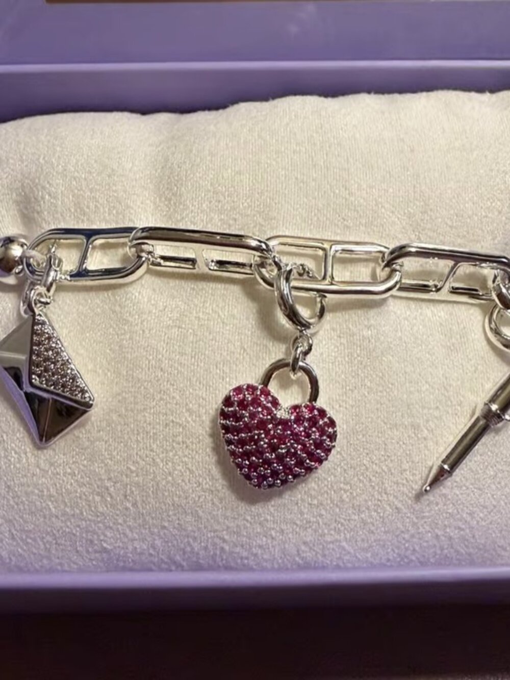 Bomb Party Charmelier 2026’ BR 18599 Charm bracelet “Written With All My Love “